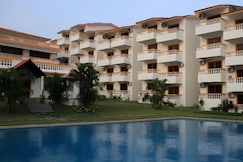 Hamro Maya by JJ&Tia:Peaceful Home near Candolim Beach, Goa