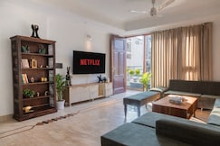 04BHK Urban Retreat Green Park, Delhi