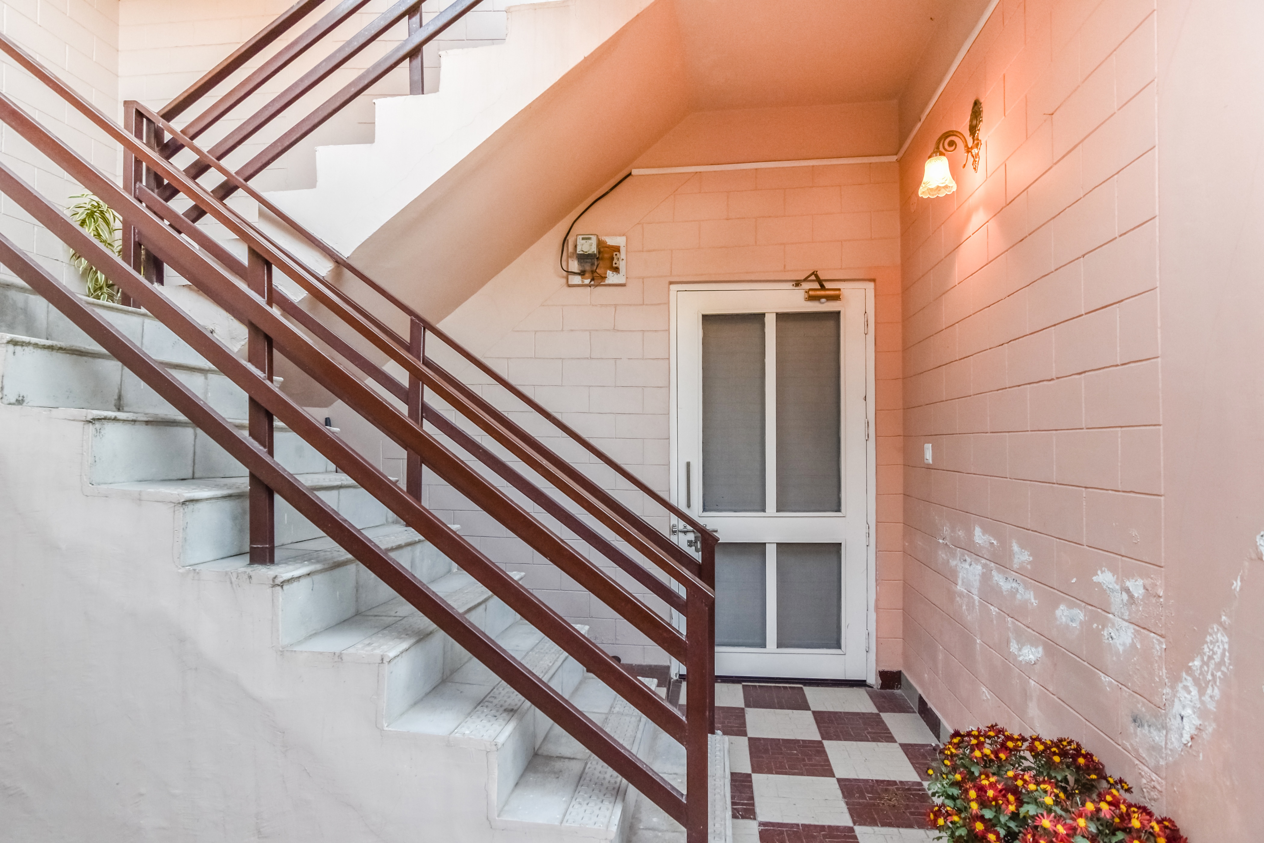 Cloud 9 Homestay - Tap to explore photos