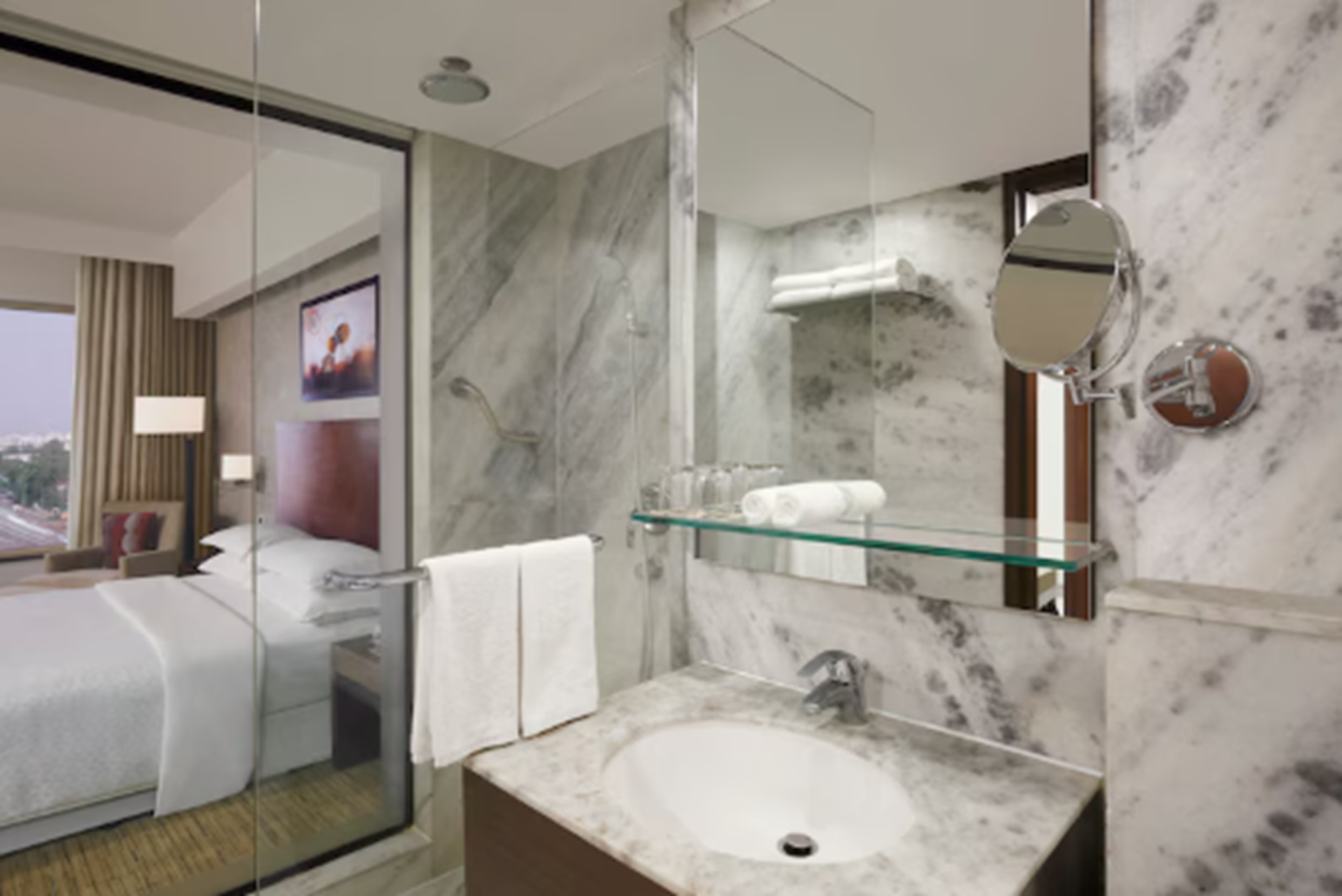 Four Points By Sheraton Hotel And Serviced Apartments, Pune- Corporate - Tap to explore photos