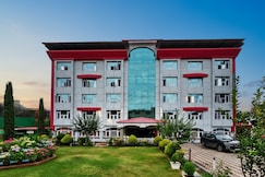 The Countryside Stays, Srinagar