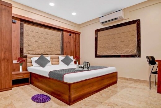 Townhouse Bisarjan Ghat Kolkata Formerly Dream World Residency