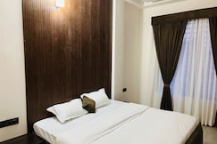 The Divine Villa, Indore