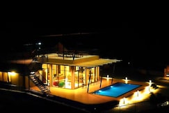 Liatris independent pool villa, Munnar