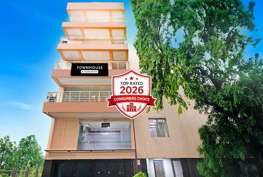 Super Townhouse Sahayogi Nagar Near Big Bazaar