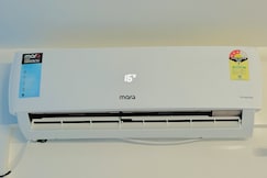 Tranquil Blue Getaway Pent house for couples Ac, Bangalore