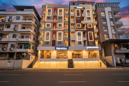 FabHotel Rising Surya - Nr. Embassy Tech Zone