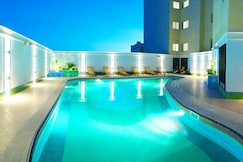 Grand Regal Hotel, Doha