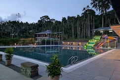 Junglee Mirchi Hotel & Resort, Ferrargunj