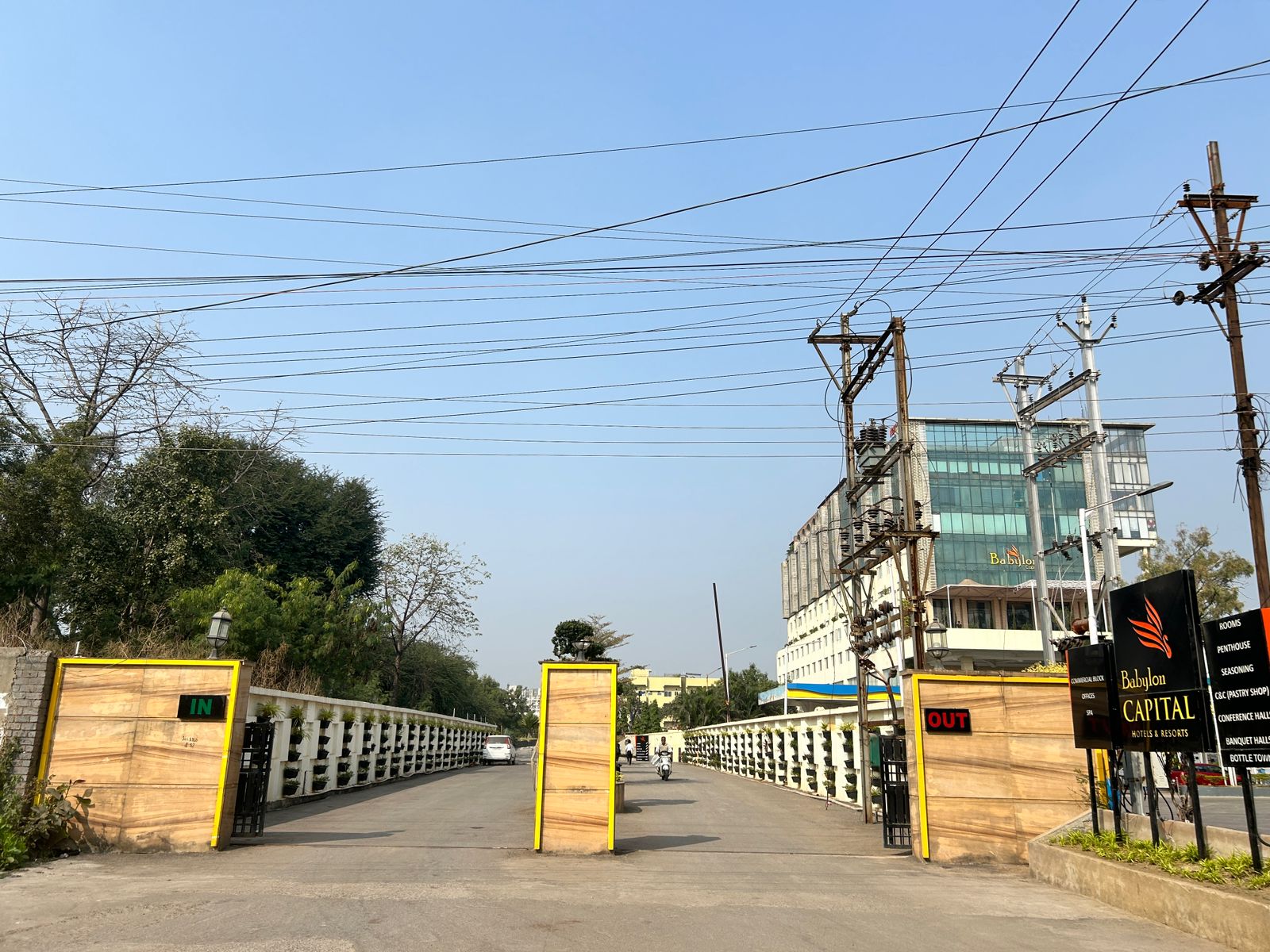 Reviews of Hotel Babylon Capital - Hotel in Raipur, Chhattisgarh