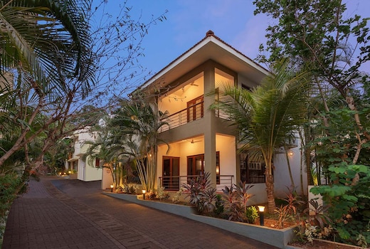 V are Family | Three Solace 3 BHK Villa