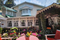 Ivanhoe Hotel (A Heritage Property)