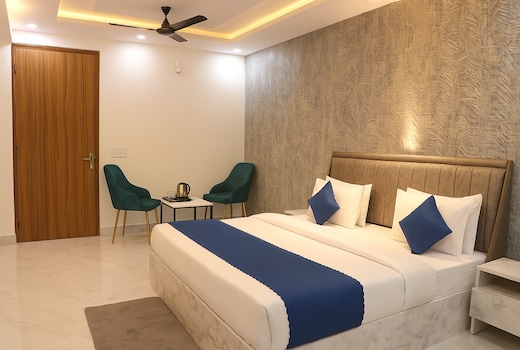 Noida Business Studios by ACE STAYZ