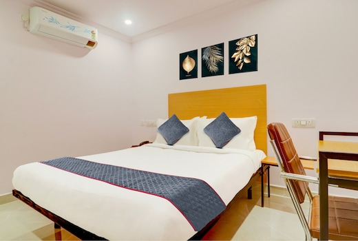 Super townhouse Sr nagar Rcc Premier