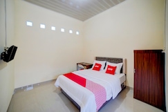 Hotel O Shine Guest House Syariah, Toba Samosir