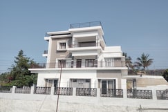 Bro Code Lets Stay Homely, Marayoor