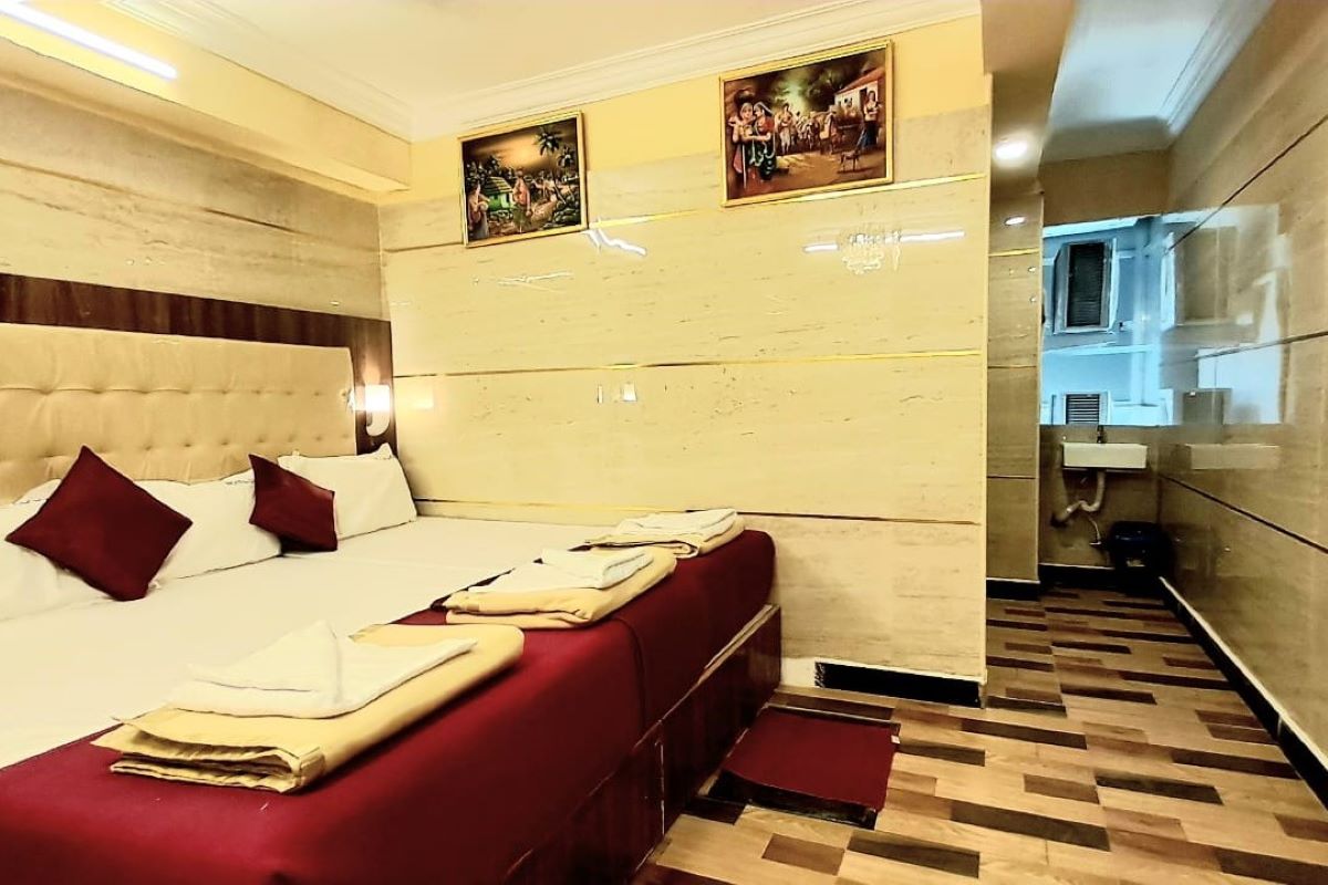 Hotel Classic Kanchipuram - Tap to explore photos