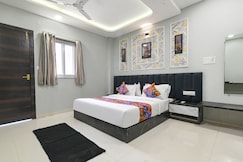 FabHotel RK - Near Bombay Hospital, Indore