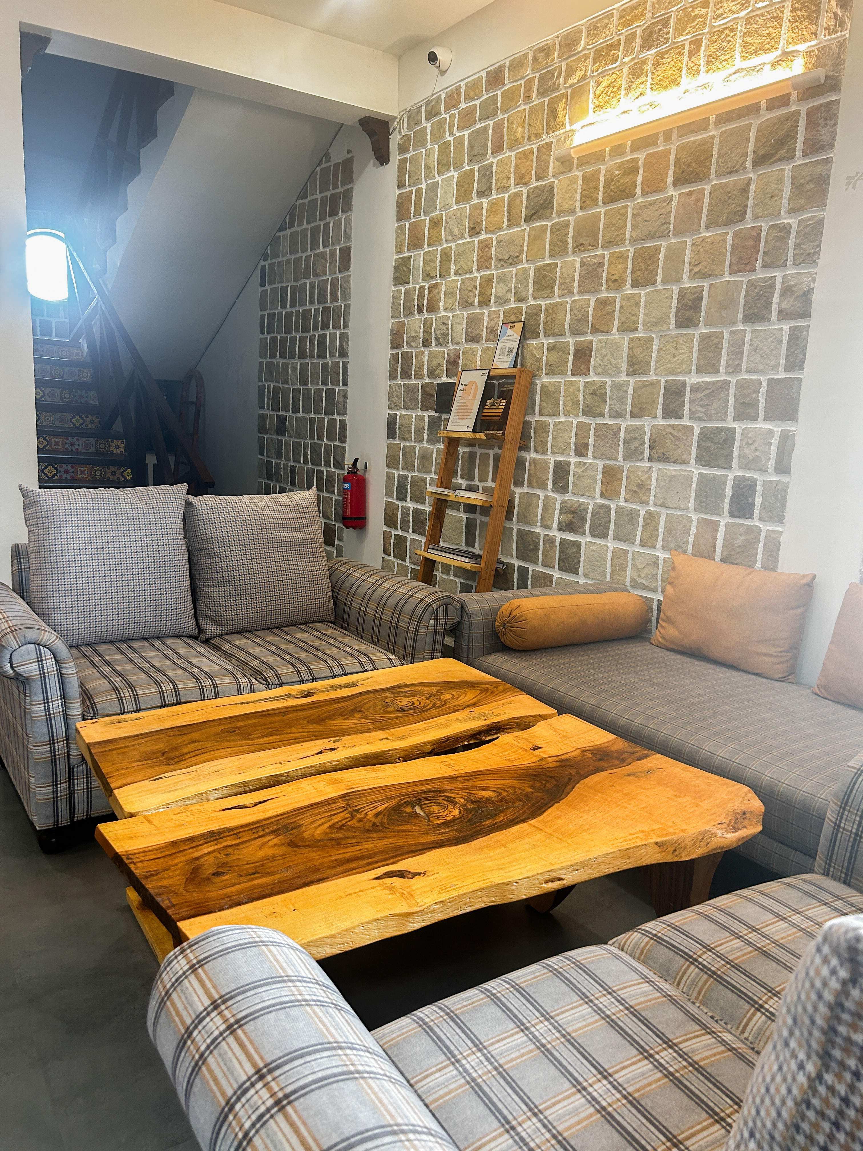 Offgrid Room in Homestay - Tap to explore photos