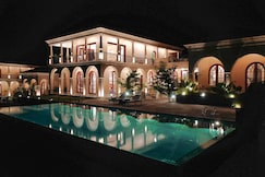LohonoStays Villa Sacri Borod Hill 9-4 Bedroom, Goa