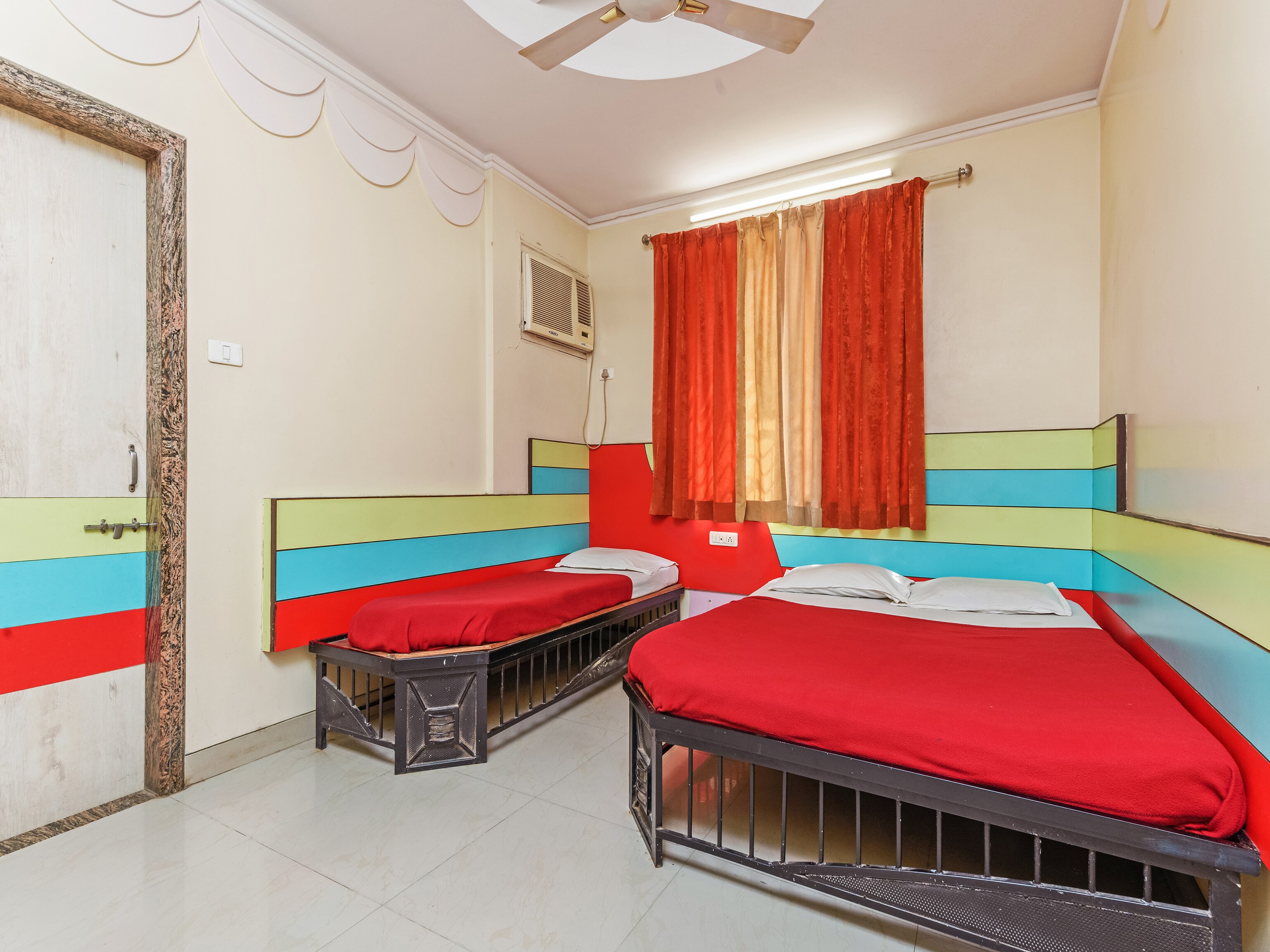 HOTEL BHAKTI PARK 2
