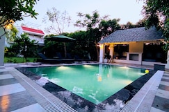 The Crosswood ONE | Entire 5BHK Pool Villa, Gurgaon