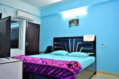 Pretty Garden View 3BHK Apartment near Kashi Vishwanath, Varanasi