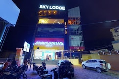Hotel Sky Lodge, Tumkur