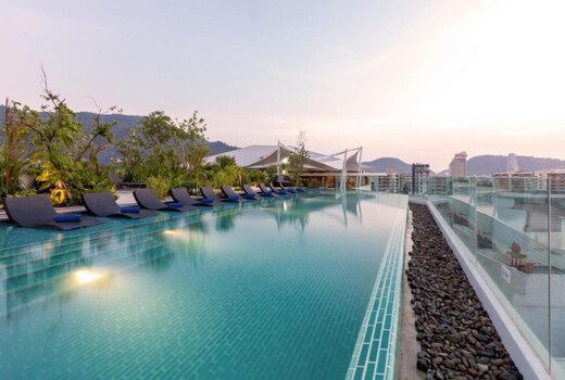 Journeyhub Phuket Patong