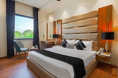 Aura Bliss by Mega Hospitality, Amritsar