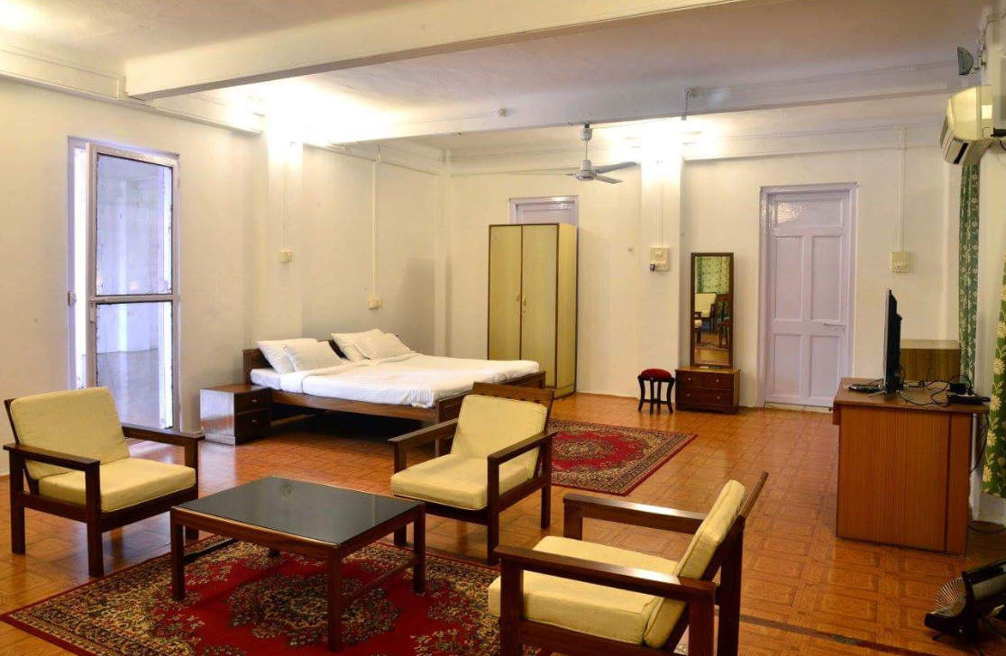 THE CHAMELI MEMSAHAB BUNGALOW - Tap to explore photos