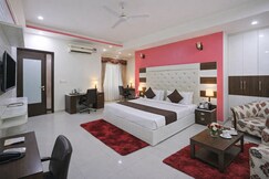 Hotel Renox by Star Inn Near Delhi Airport, Delhi