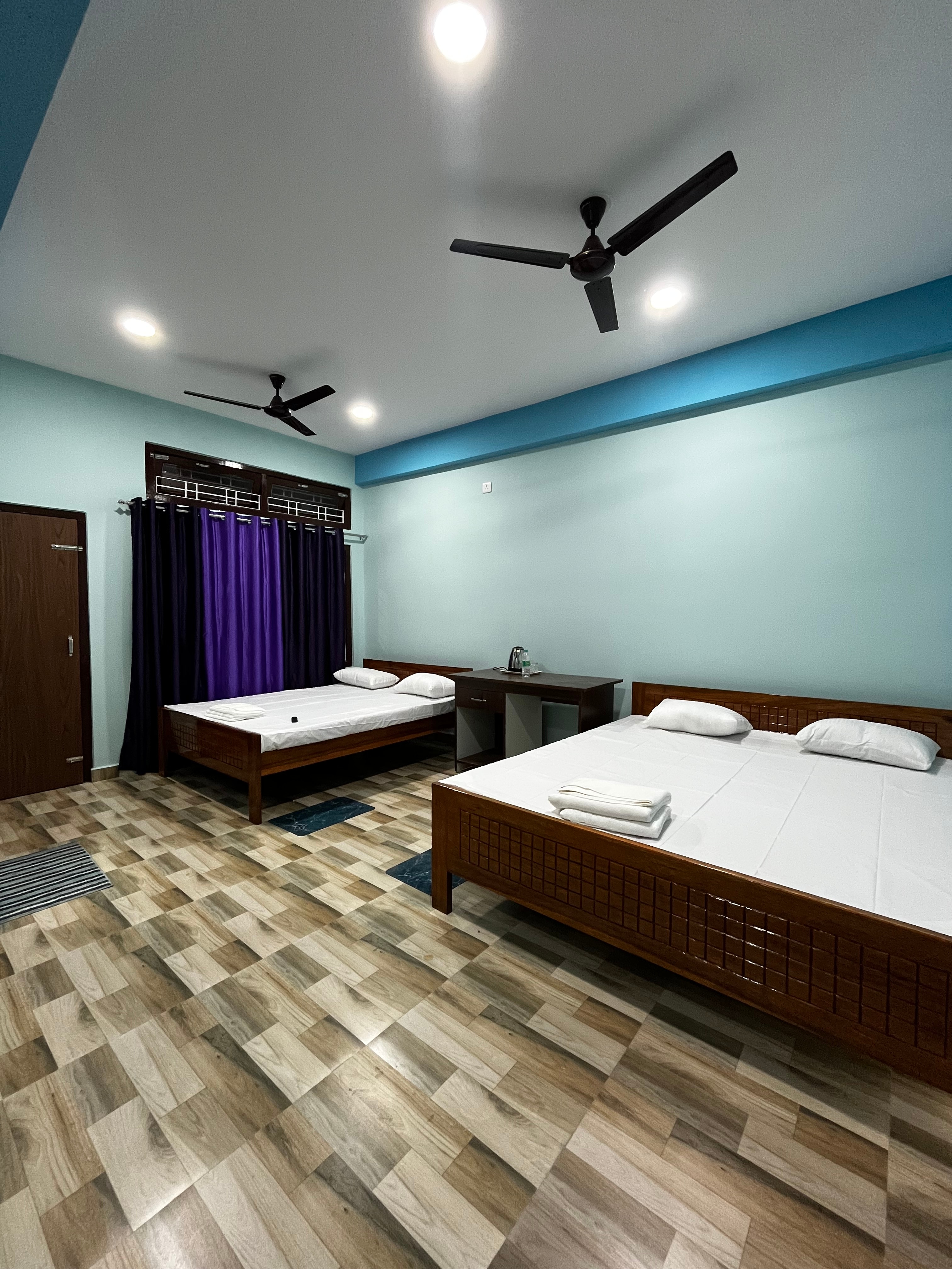 Twasik Guest House & Munch - Tap to explore photos