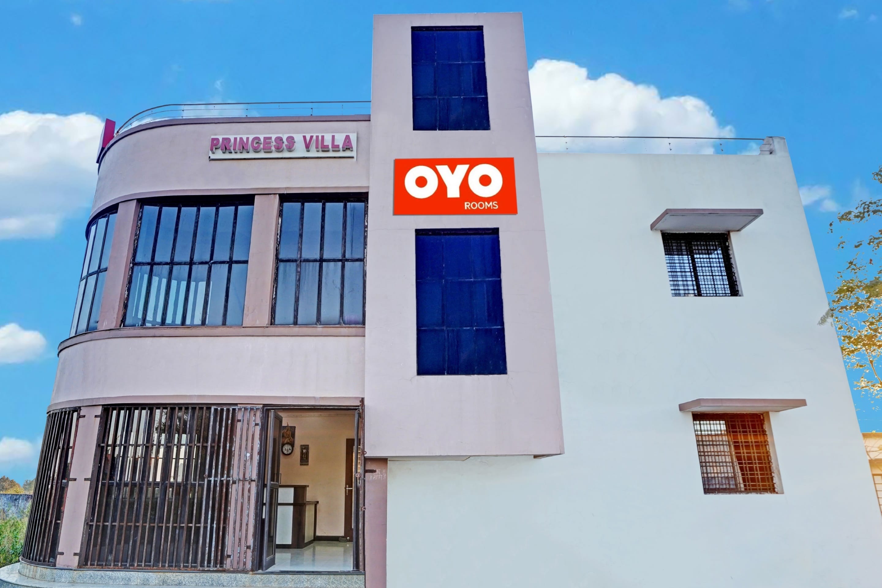 Hotel O Princess Villa Guest House - Tap to explore photos
