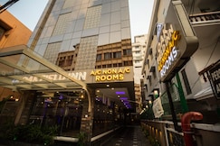 OAK FIELD INN, Cochin