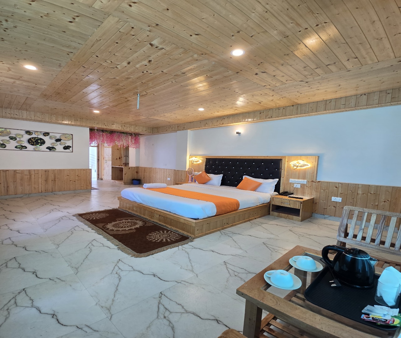 MB IGLOO RESORT - Tap to explore photos