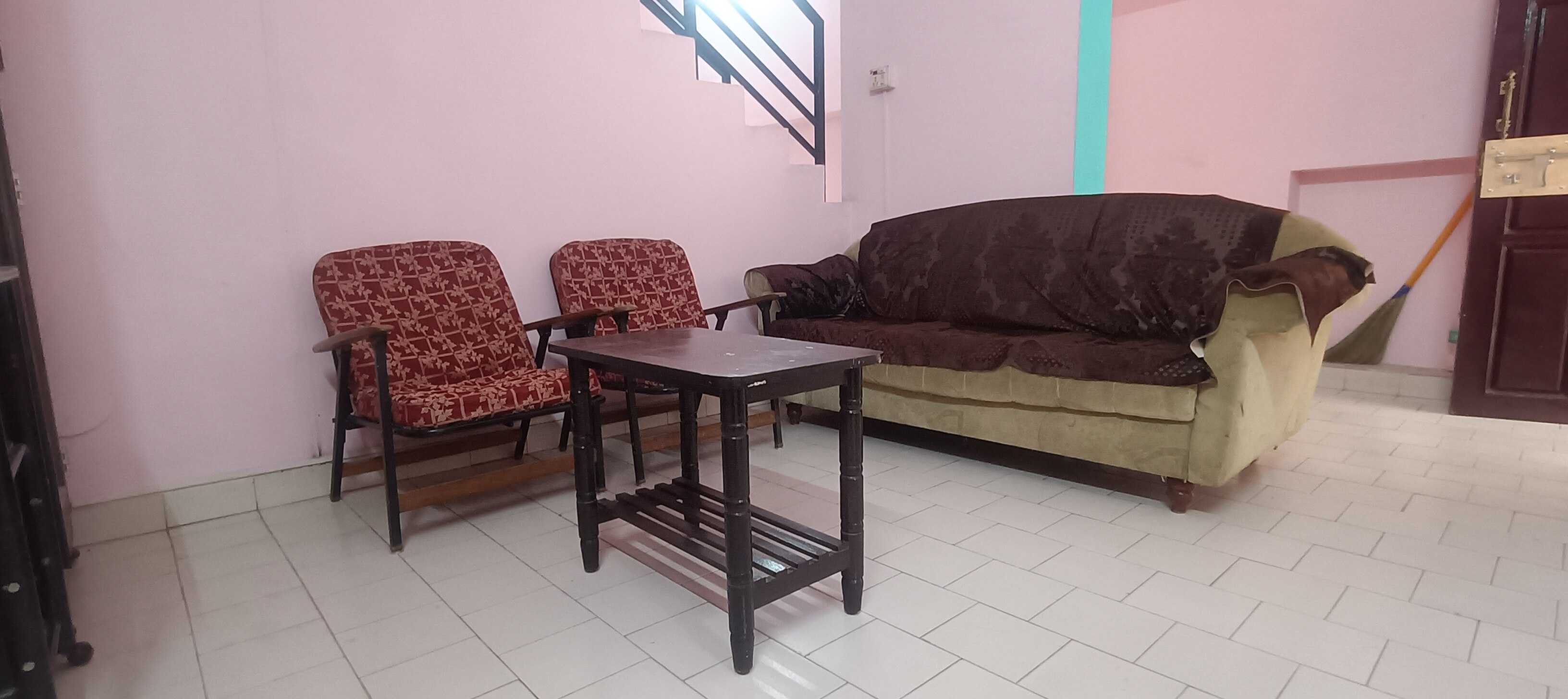 AK HOME STAY - Tap to explore photos