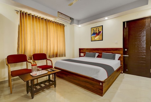 Collection O Hemadri Residency