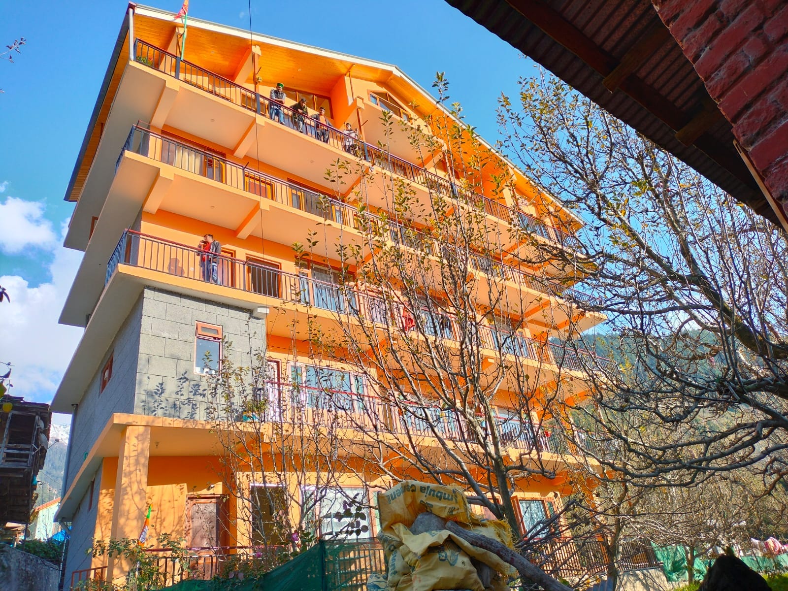 Paradise escape homestay - Tap to explore photos