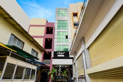 Super Collection O Abids Hyderabad Formerly Varaahi Inn, Siddipet