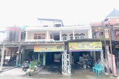 Hotel O Juwingan Syariah 3, Surabaya