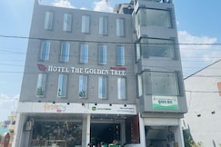 HOTEL THE GOLDEN TREE, Damoh