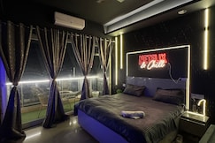 Perfect for Netflix   chill in Homzy FEEL AT HOME, Greater Noida