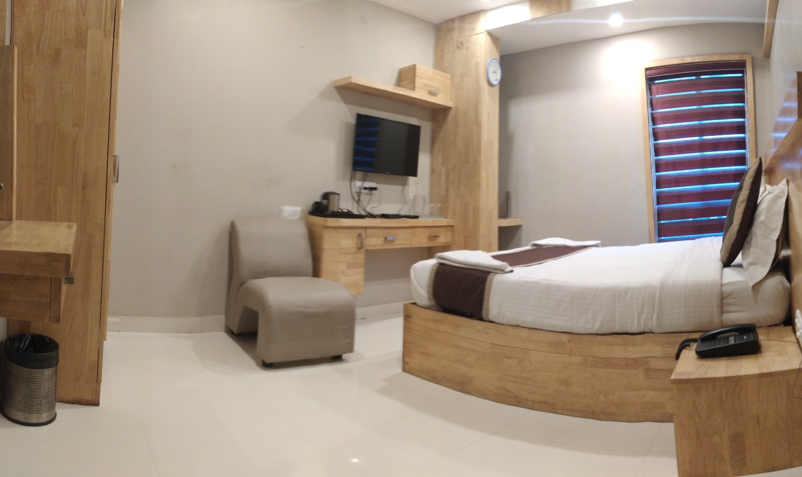 Rayyan Business Class Hotel - Tap to explore photos