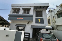 1B Brahmachaitanya Homestay Nr Railway Station, Barshi
