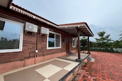 Kikvee resort, Hatgad