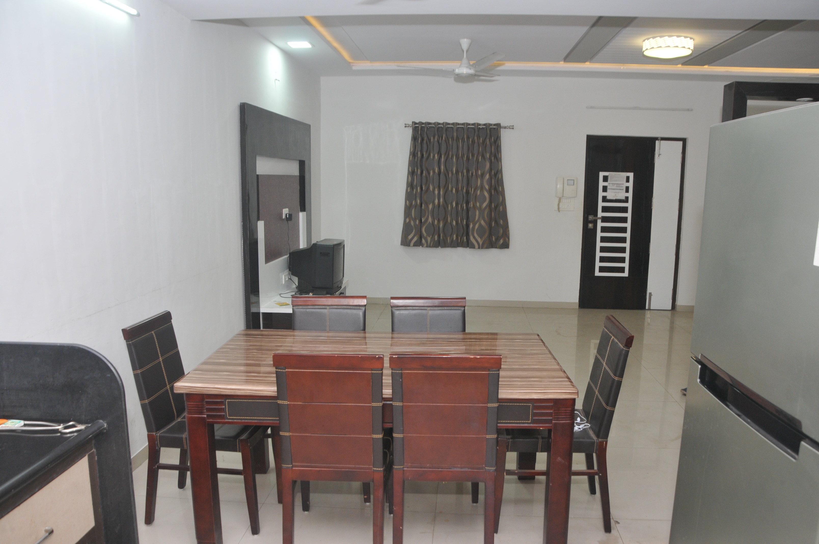 SSKF Service Apartments & Bungalows  - Tap to explore photos