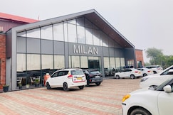Milan Restaurant, Mahendragarh