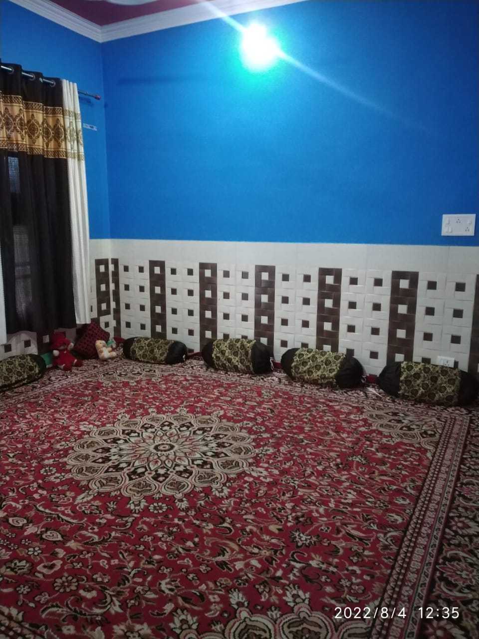 Hotel O POP Shafait Homestay - Tap to explore photos
