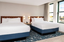 Hilton Garden Inn Flint Downtown, MI, Genesee